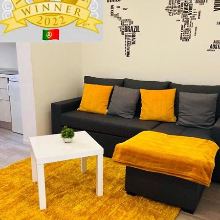 New House Design, Typical Lisbon Apartamento Exterior foto