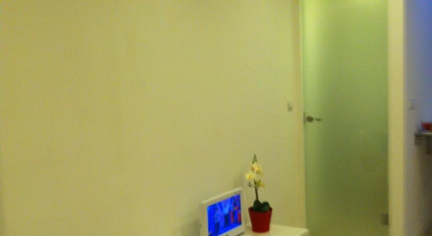 New House Design, Typical Lisbon Apartamento Quarto foto